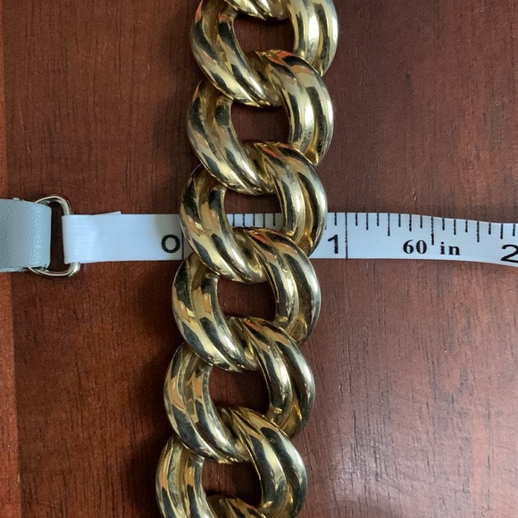 Gold tone necklace - Picture 4 of 4